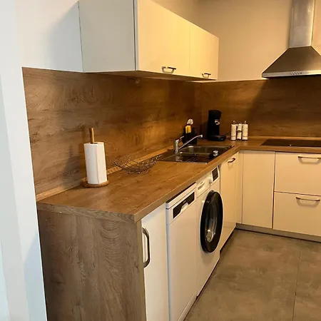 Moderne Erdgeschosswohnung Mit Eigenem Parkplatz Osnabrück